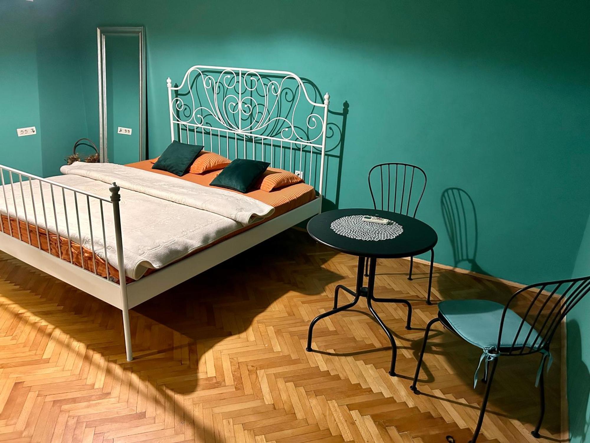 Old Town Podgorica Apartments ภายนอก รูปภาพ