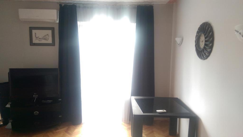 Old Town Podgorica Apartments ภายนอก รูปภาพ